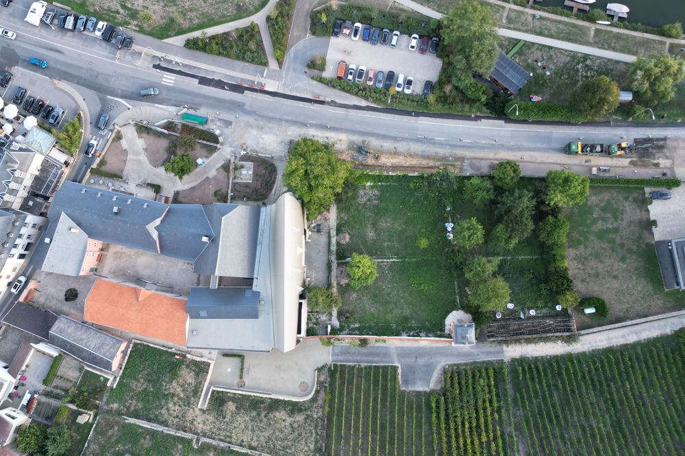 Le Wäinhaus et les vignes, photo aérienne du chantier